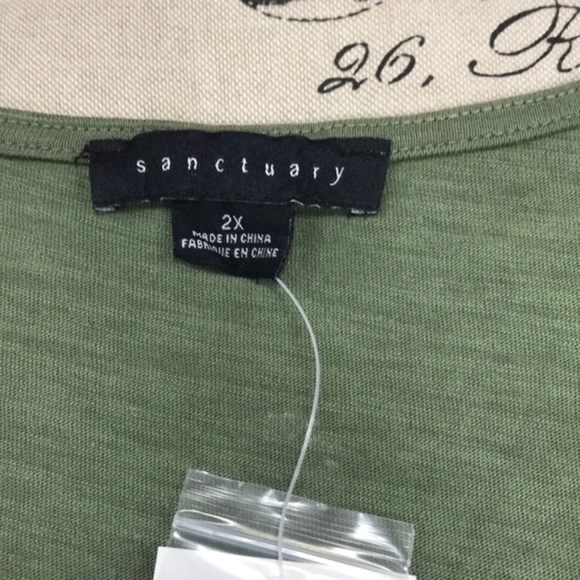 Sanctuary Button Front Knit Tank (Plus Size) - Picture 4 of 4